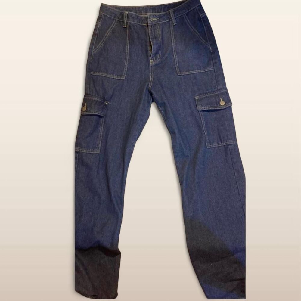 high waisted denim jeans with cargo like pockets